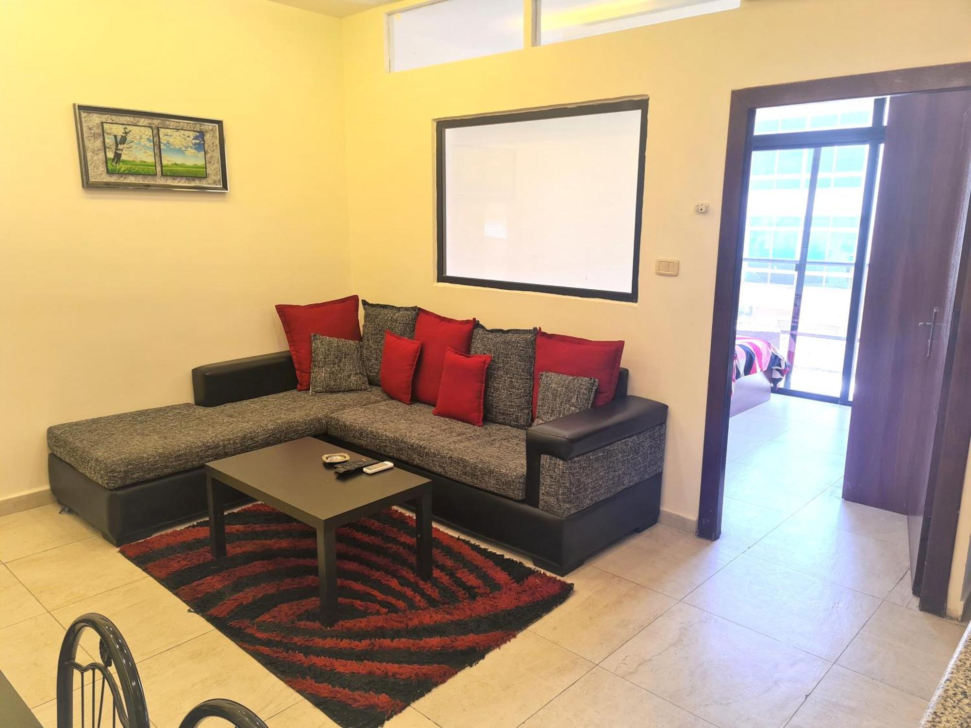 Dair Ghbar Gate Apartments 암만 객실 사진