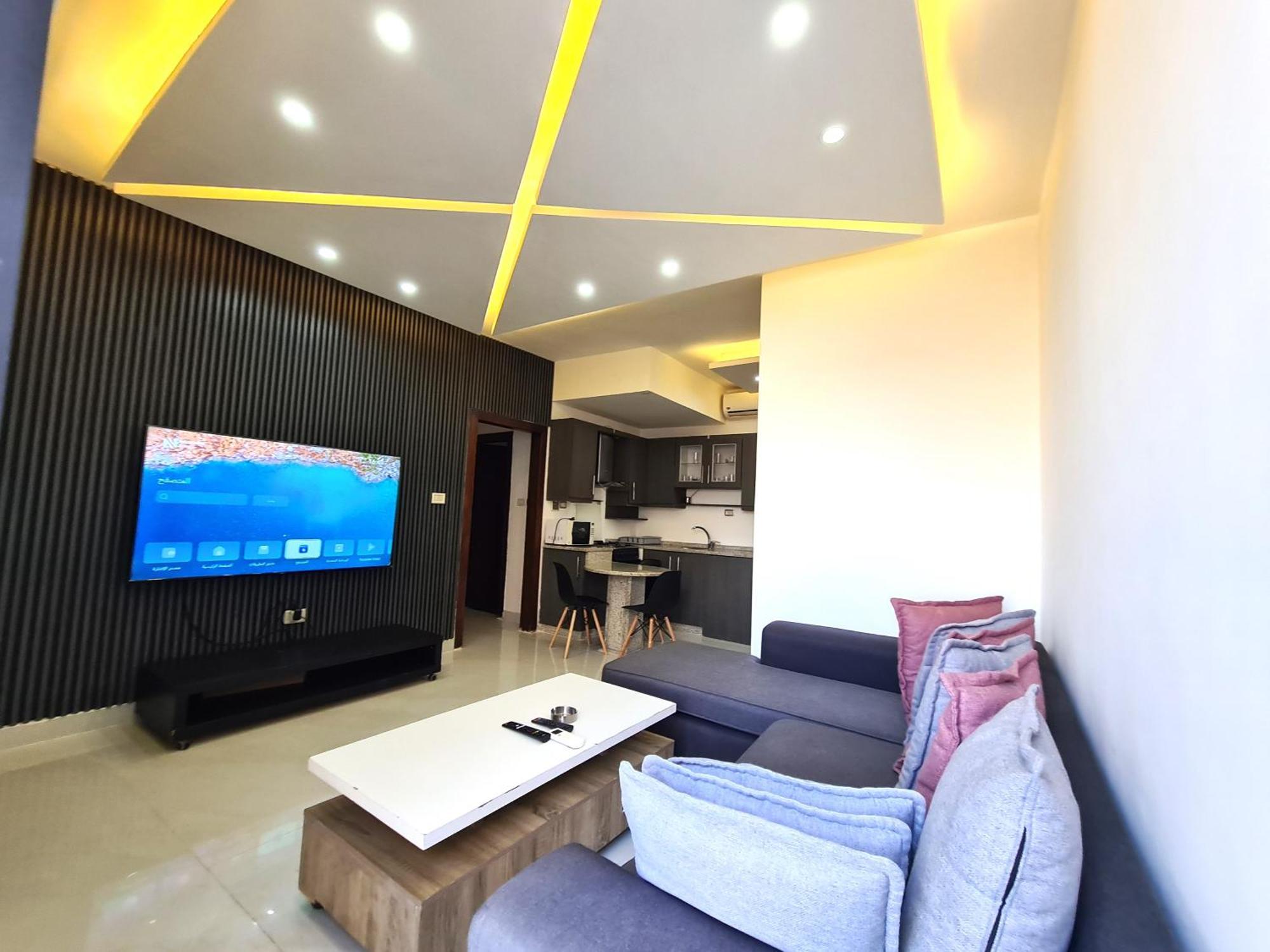 Dair Ghbar Gate Apartments 암만 외부 사진